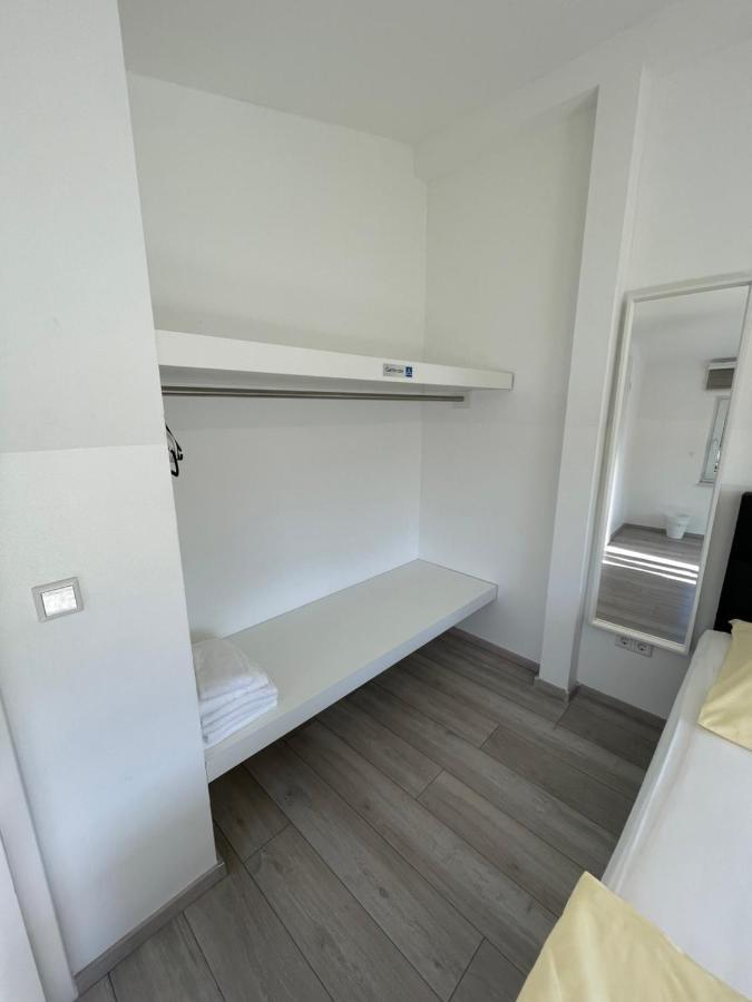 Apartment Dusseldorf-City Eksteriør bilde
