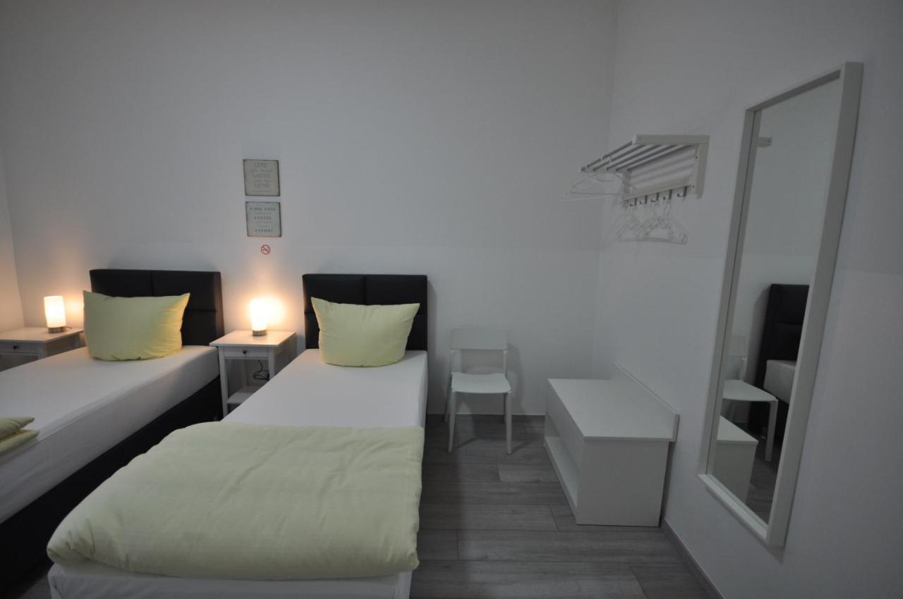 Apartment Dusseldorf-City Eksteriør bilde